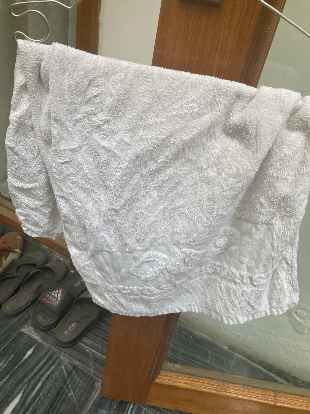 Soft White Terry Cloth Bath Towel - Plush, Absorbent